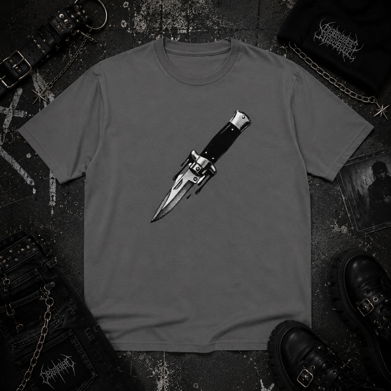 Knife tee