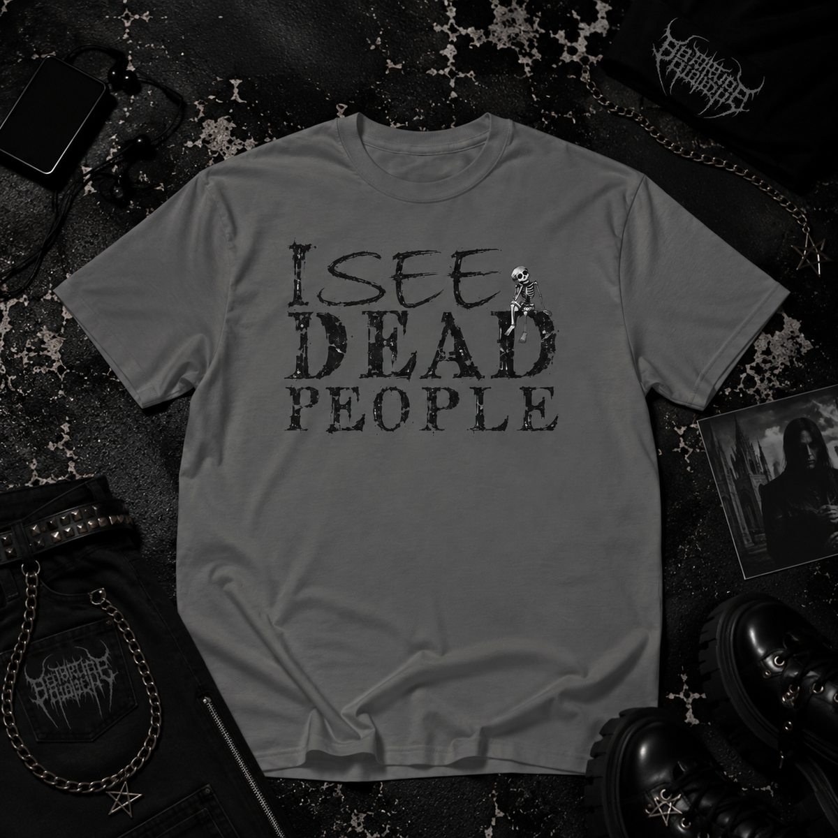 I see dead people